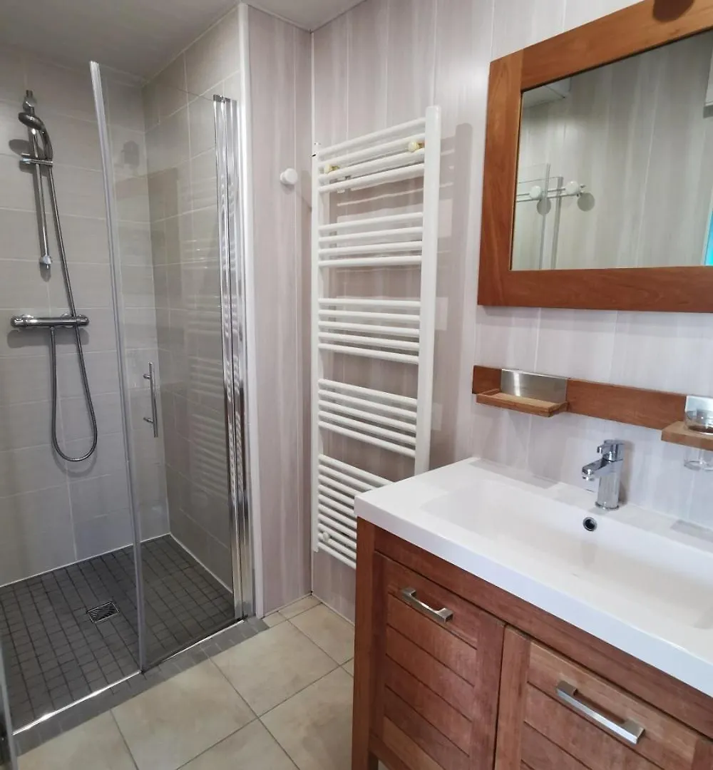 مبيت وإفطار Ambon Domaine De Kerizel فندق مبيت وإفطار