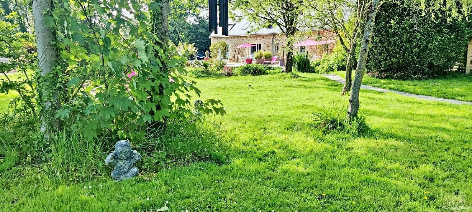 مبيت وإفطار Ambon Domaine De Kerizel